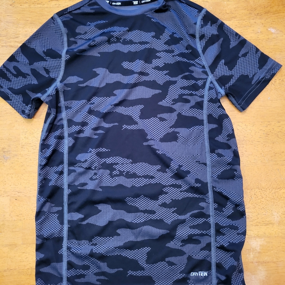 TEK GEAR DryTek Boys szL (14/16) Camo